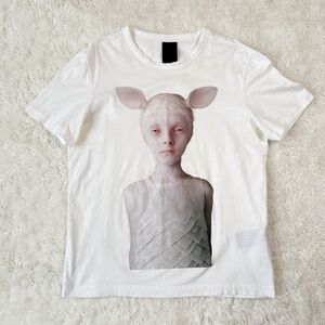 JUUN.J x  OLEG DOU Unisex White Graphic Crewneck T-Shirt MEDIUM Streetwear Artsy